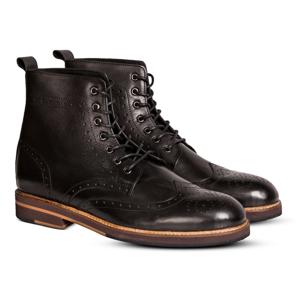 Clarks mens 2025 brogue boots