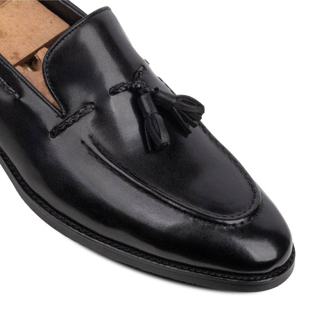Conrad Tassel Black