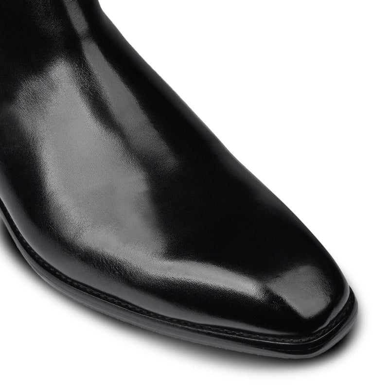 Conrad Chelsea Boots Black