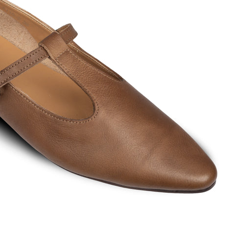 Rene T-Jane Flats Brown