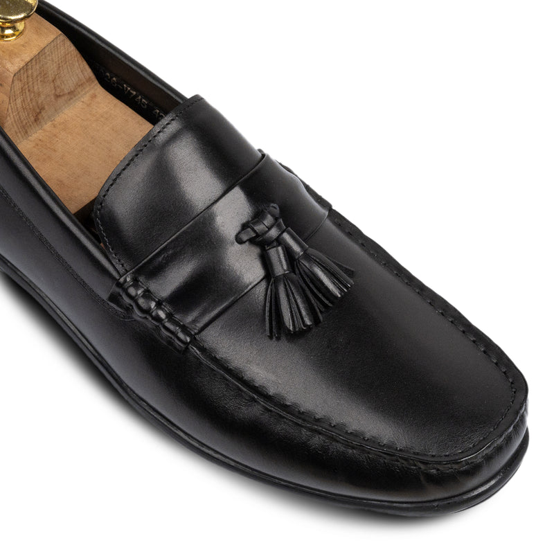 Mocc Tassel Black