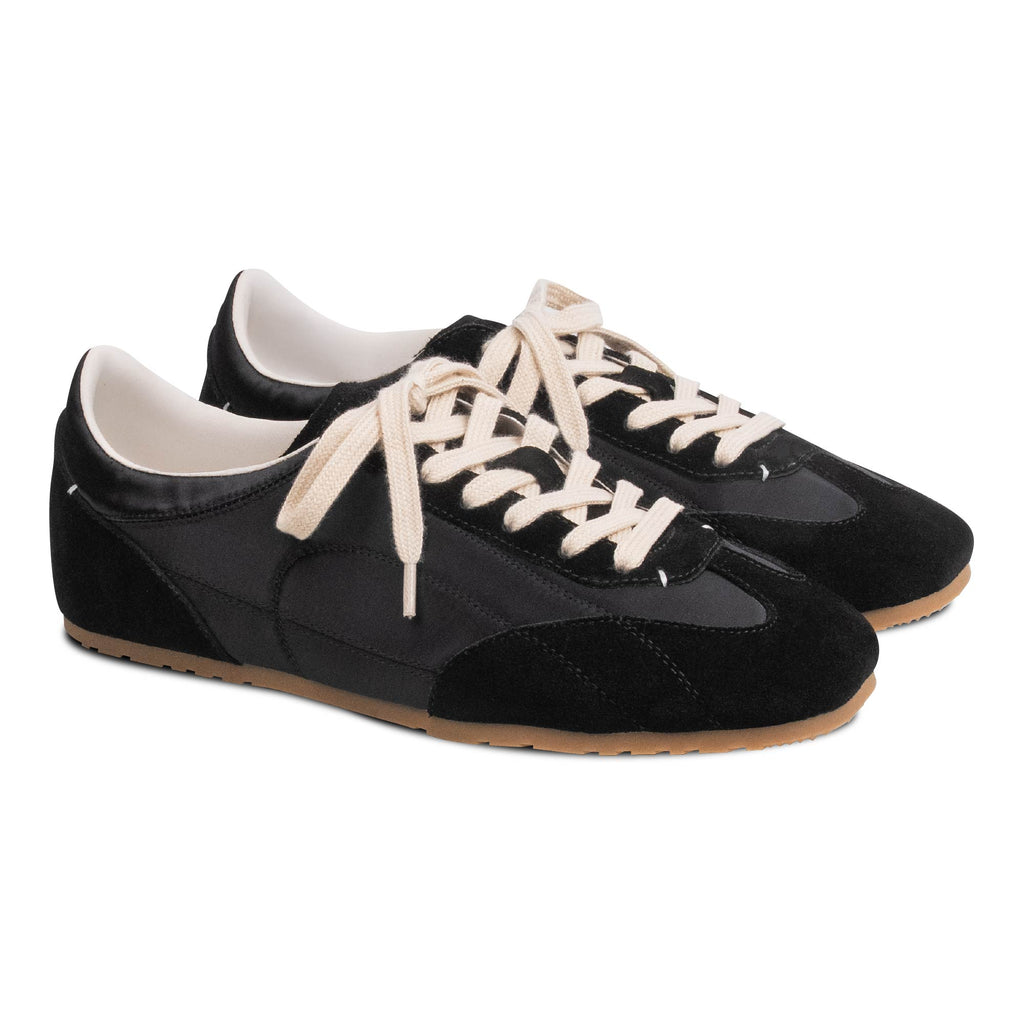 Gail Motion Black