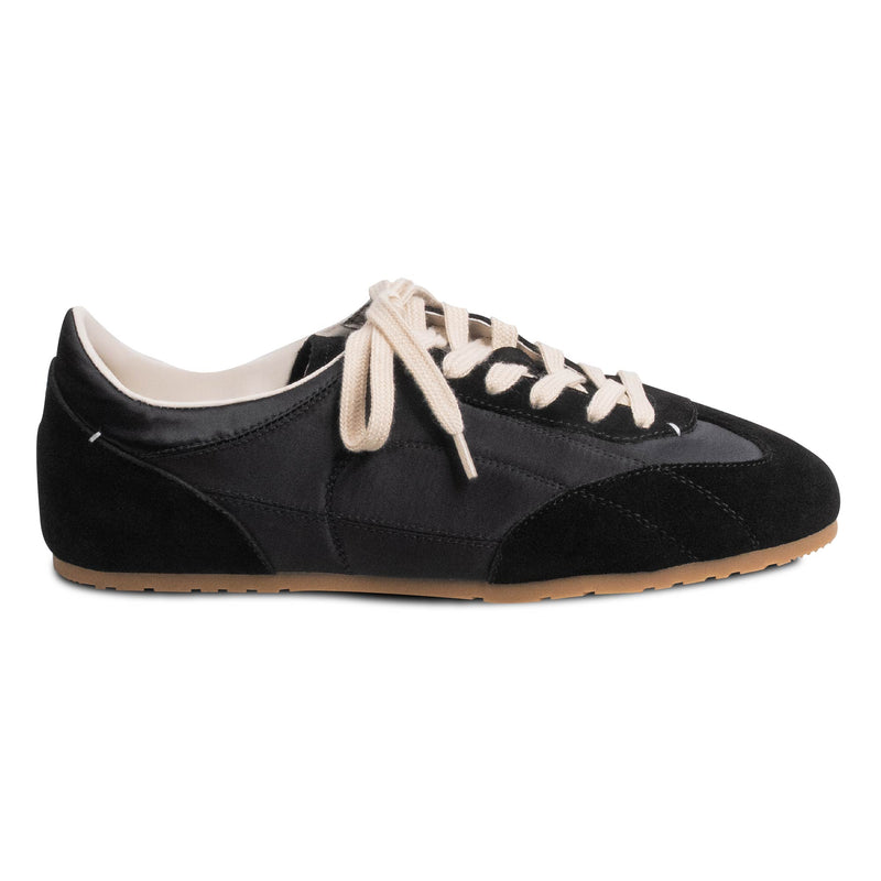 Gail Motion Black