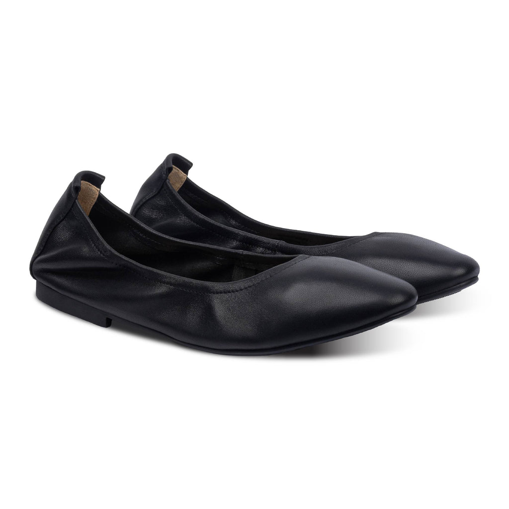 Lacy Classic Flats Black