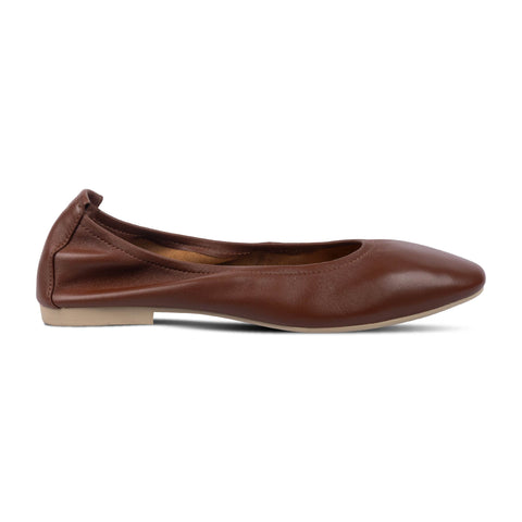 Lacy Classic Flats Brown
