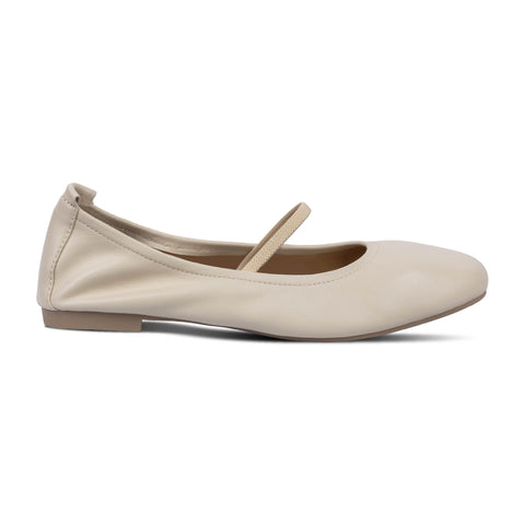Lacy Ballet Flats White