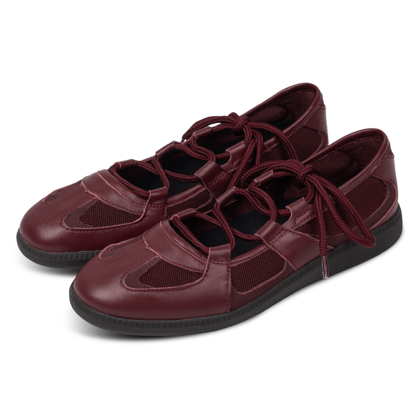 Rue Sneakers Cherry