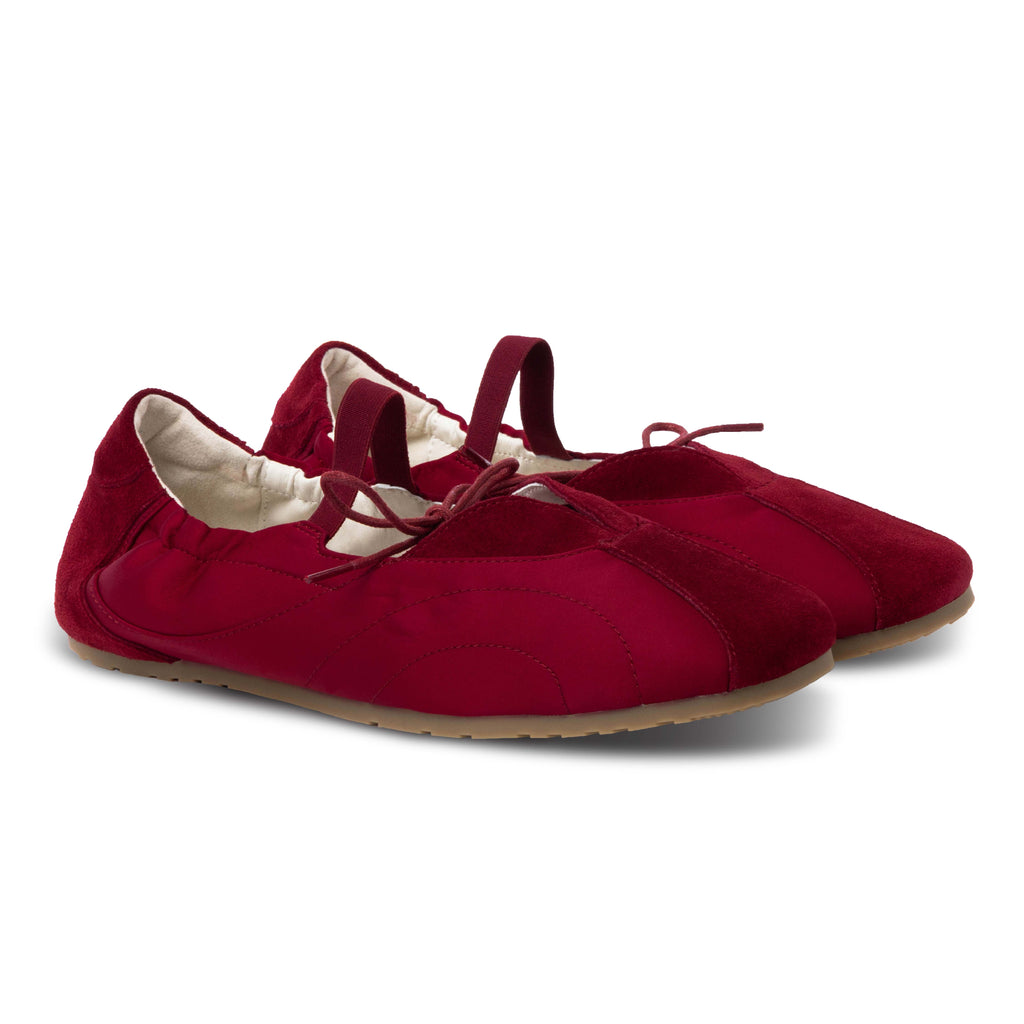 Gail Dainty Red