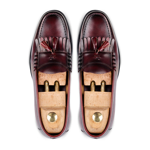 Luther Tassel Maroon